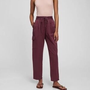 🔮Gap Cargo Pants🔮
